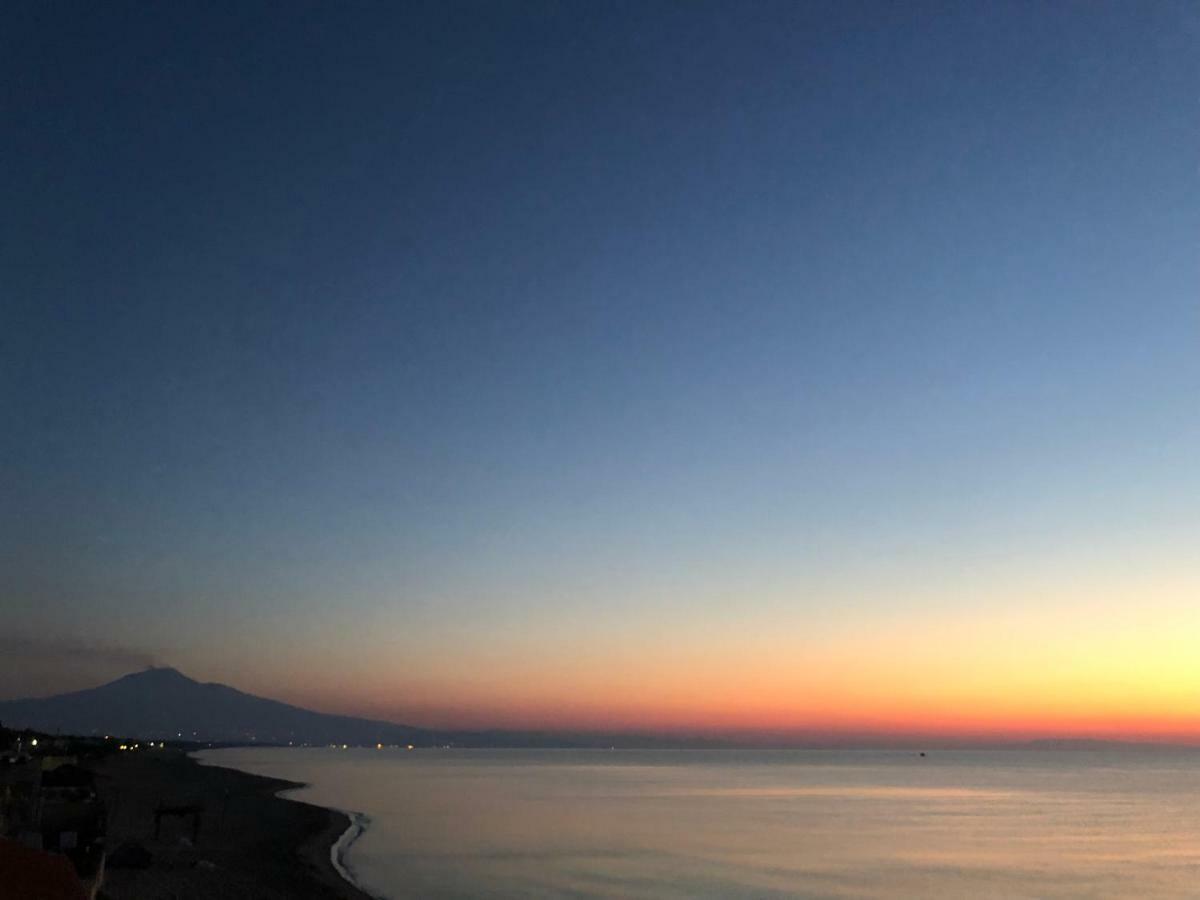 Villa Paradiso Fronte Mare Agnone Bagni Exterior foto